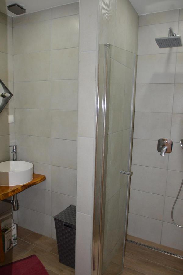 Apartments By The Sea Stara Novalja, Pag - 9396 Exterior photo
