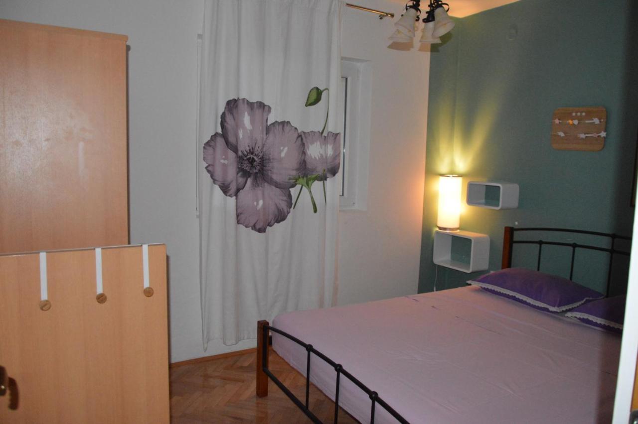 Apartments By The Sea Stara Novalja, Pag - 9396 Exterior photo