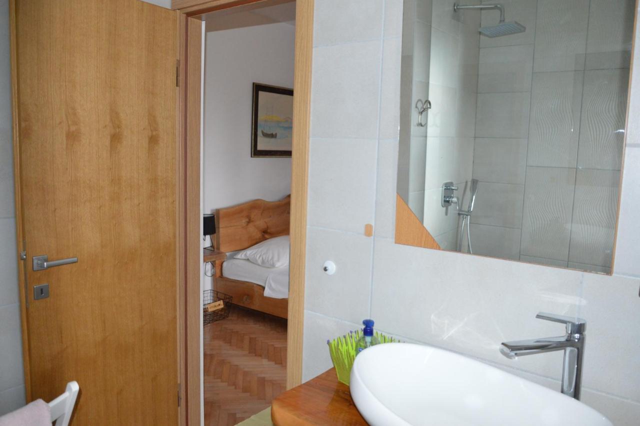 Apartments By The Sea Stara Novalja, Pag - 9396 Exterior photo